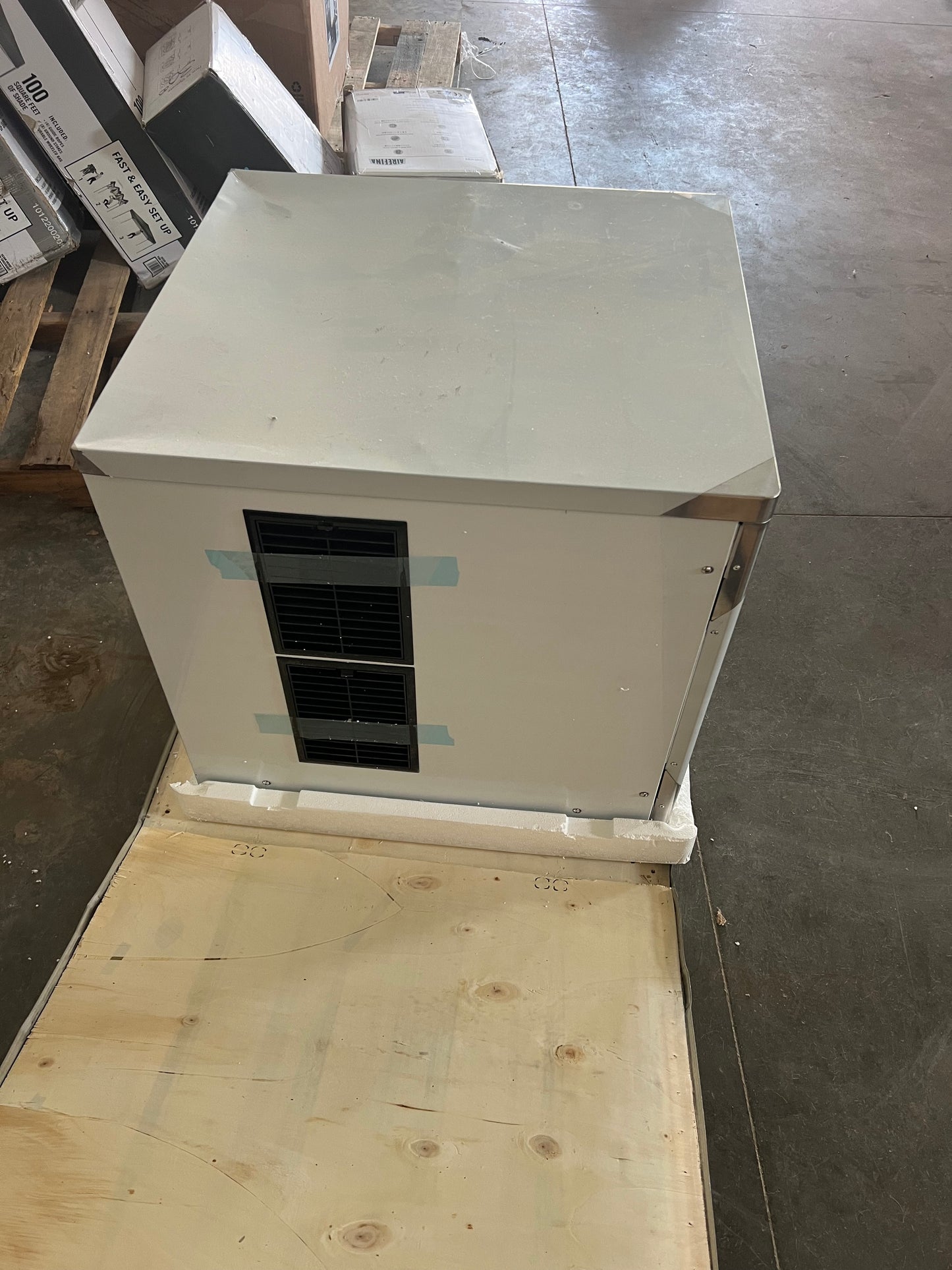 Vevor Commercial Ice Maker Machine – 450 lbs/Day, 22” Stainless Steel, Modular Head (Light Scratches & Dents)