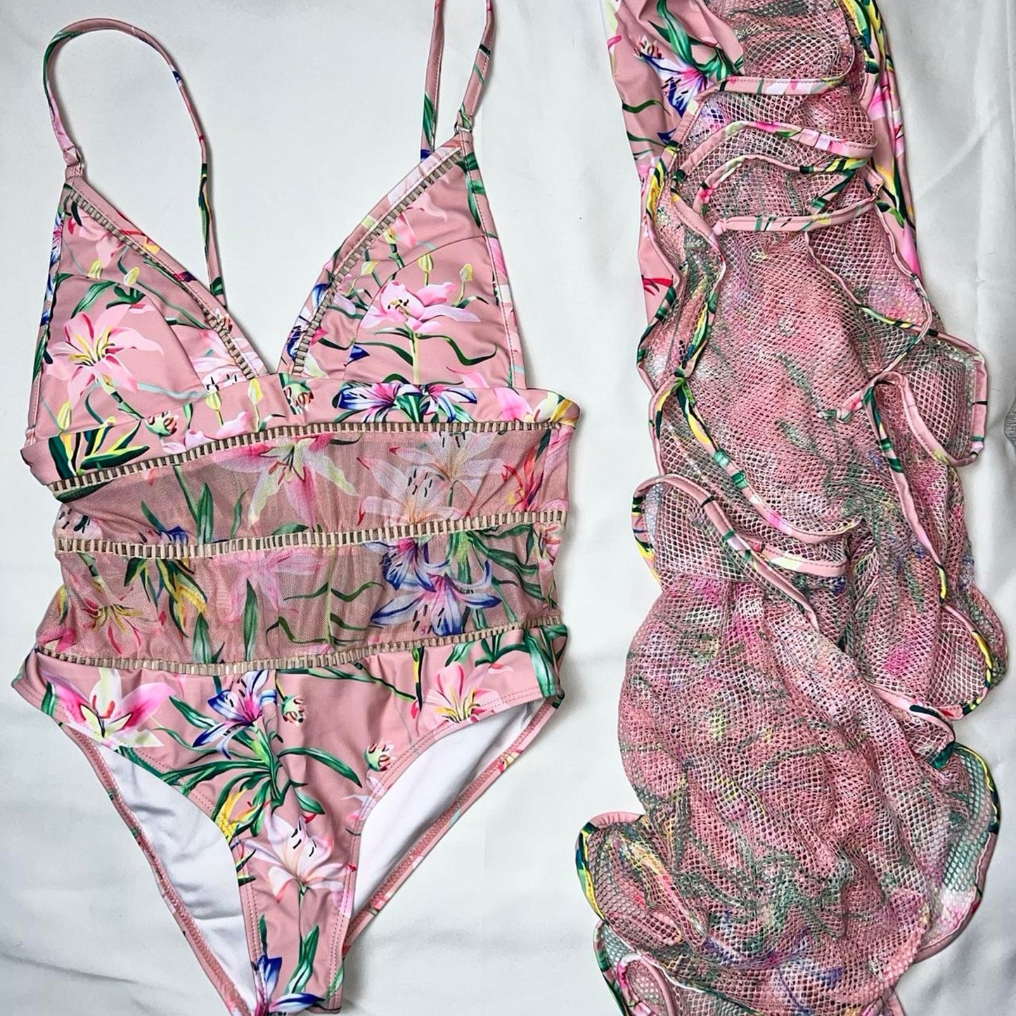 Blush Bloom Bikini Set – Pink Floral Mesh Two-Piece with Wrap (Size L)